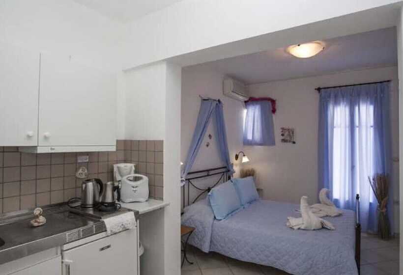 בית מלון כפרי Dafnis Koufonisia