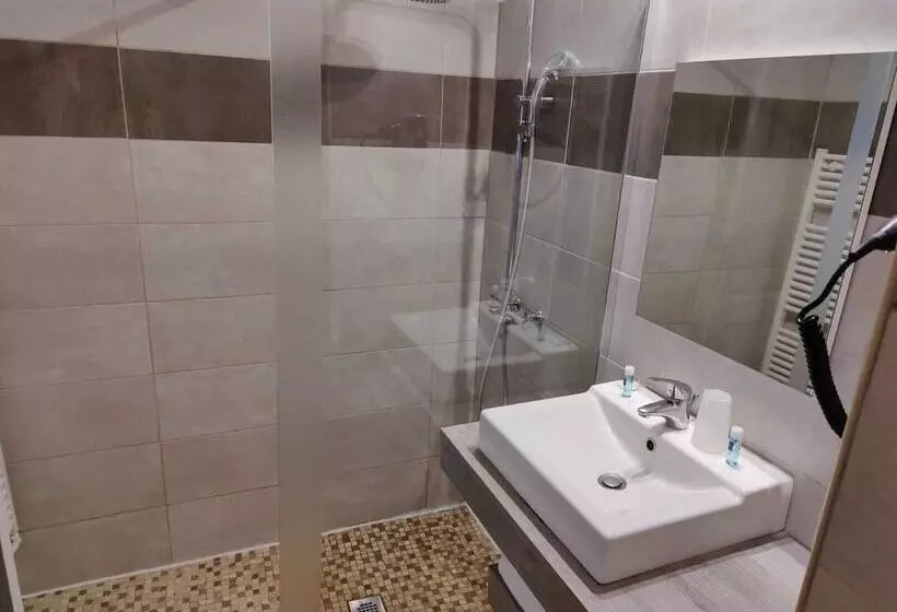 ホテル Le Mas Des Laurels