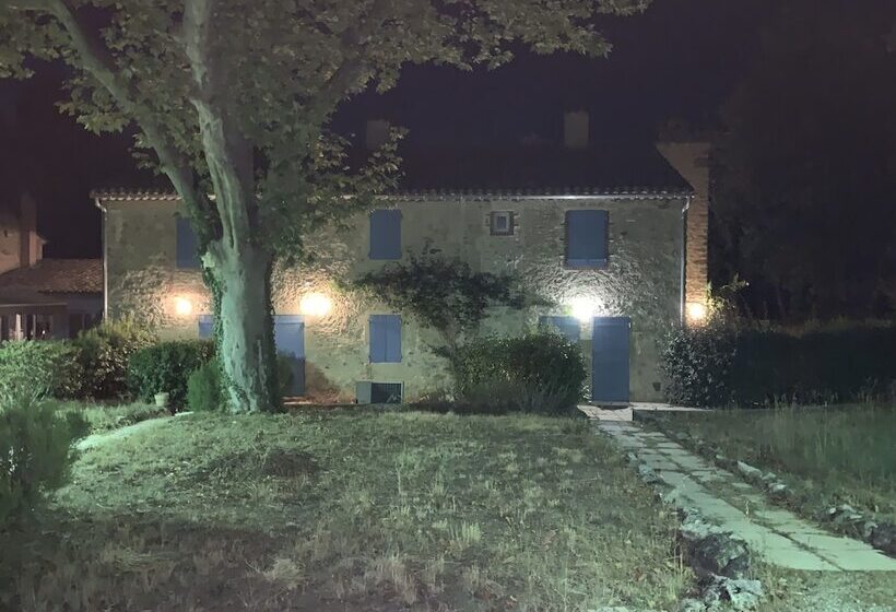 ホテル Le Mas Des Laurels