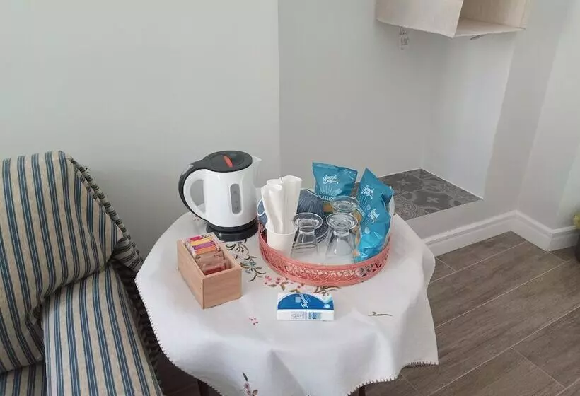 Majatalo La Dimora Di B.cairoli