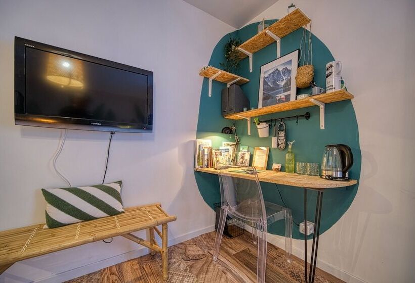 פנסיון Maison Bossanne