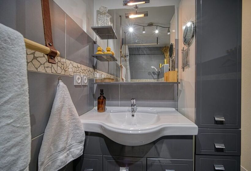 פנסיון Maison Bossanne