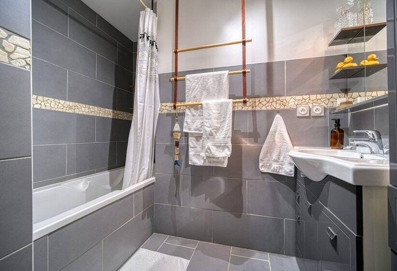 פנסיון Maison Bossanne