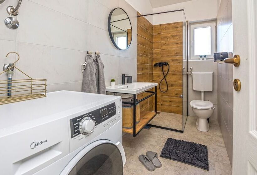 펜션 Villa Dika Nin