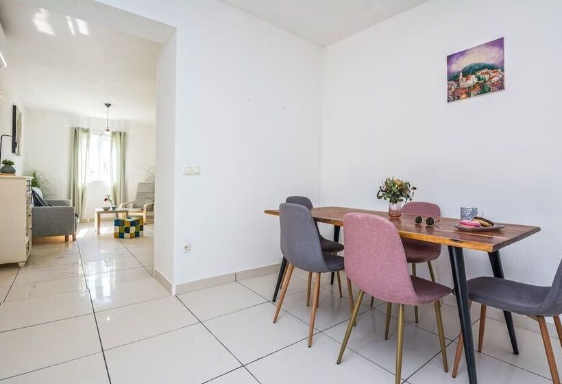 펜션 Villa Dika Nin