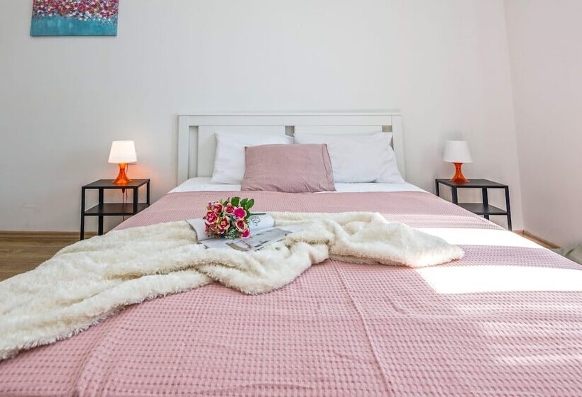 펜션 Villa Dika Nin