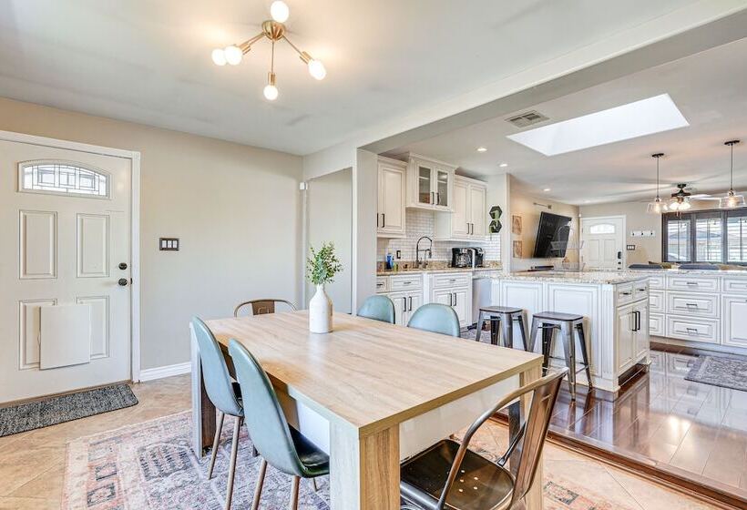 Beautiful Tempe Home W/ Yard   3 Mi To Asu!