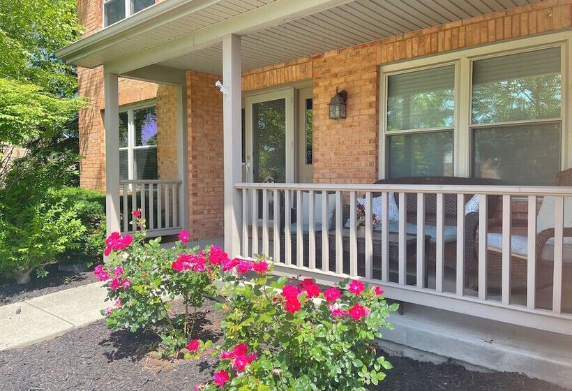 ベッドアンドブレックファースト Condra House Beautiful Queen Room