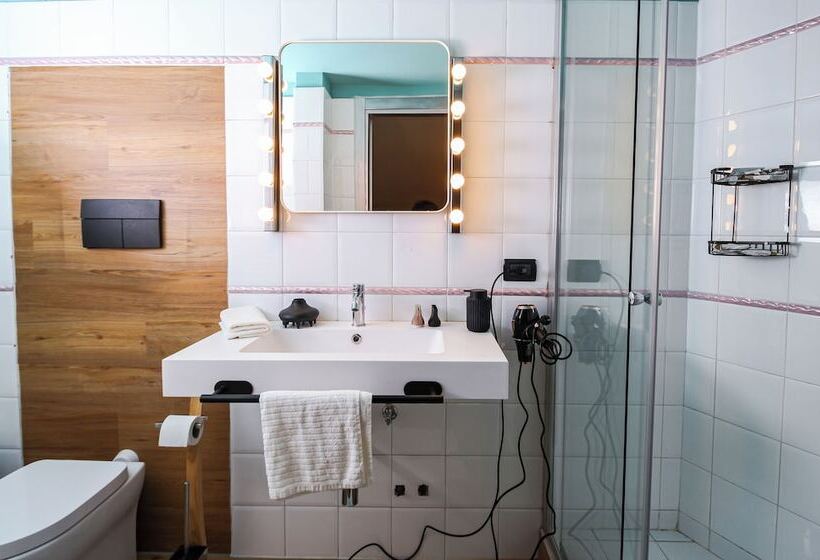 Bed and Breakfast Flytosuite Aeroporto Attico Mansarda