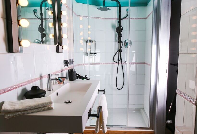 Bed and Breakfast Flytosuite Aeroporto Attico Mansarda