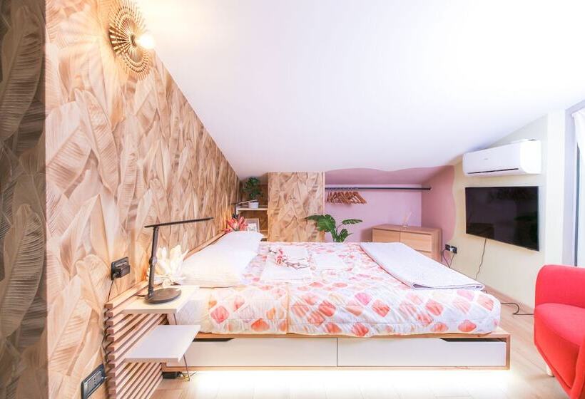 Bed and Breakfast Flytosuite Aeroporto Attico Mansarda