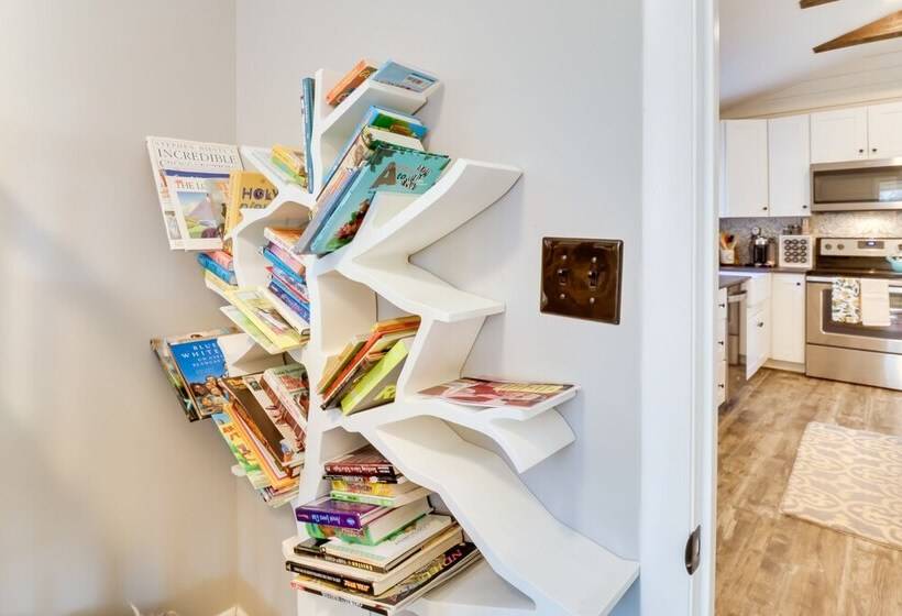 Bright Family Cabin In Lost City W/ Expansive Deck