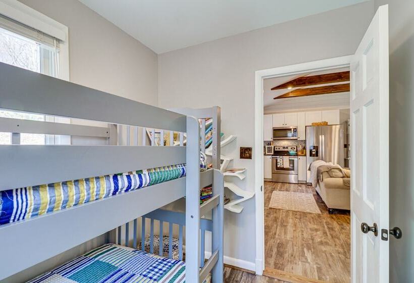 Bright Family Cabin In Lost City W/ Expansive Deck