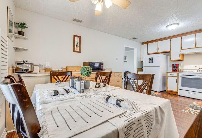 Charming Satsuma Home ~ 14 Mi To Mobile!