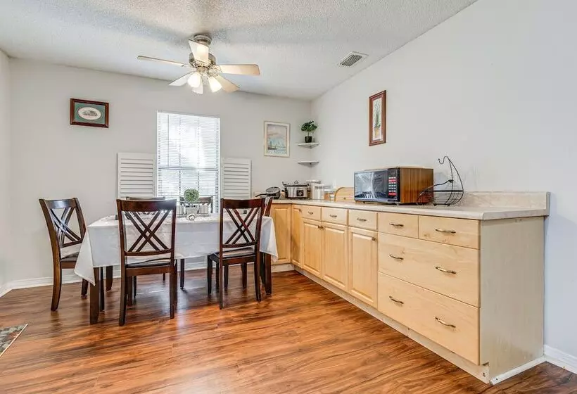 Charming Satsuma Home ~ 14 Mi To Mobile!