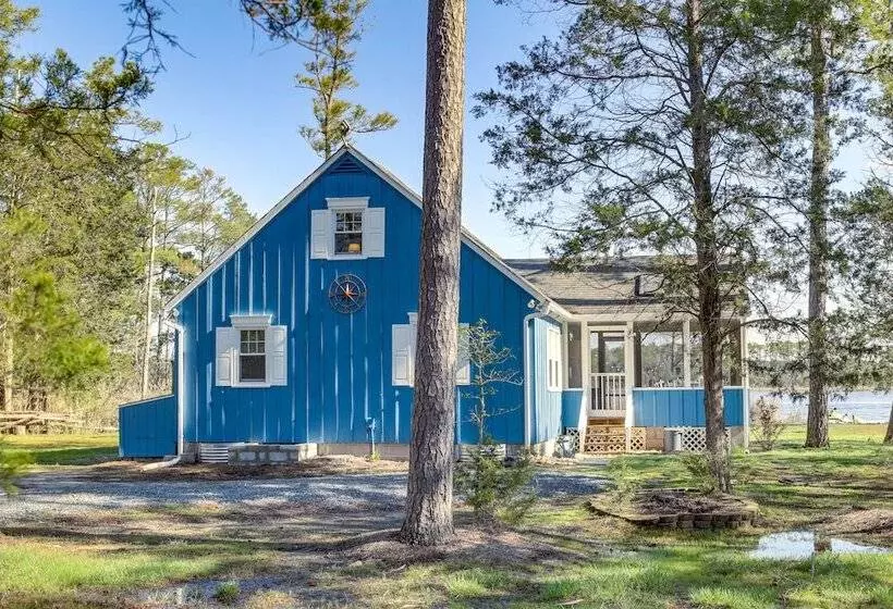 Dog Friendly Westover Cottage W/ River Access!