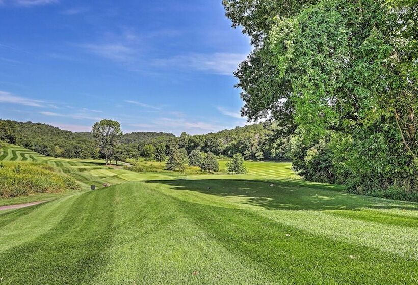 Golf Course View Resort Home In Lake Of The Ozarks