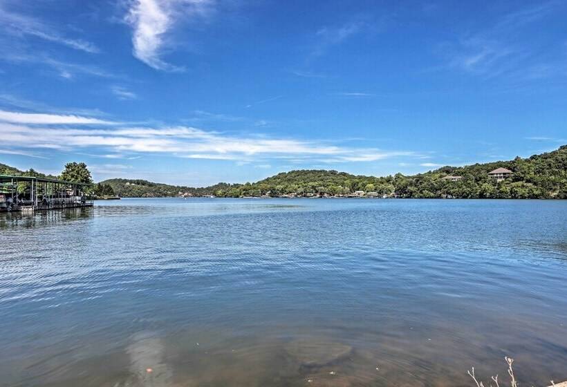 Golf Course View Resort Home In Lake Of The Ozarks