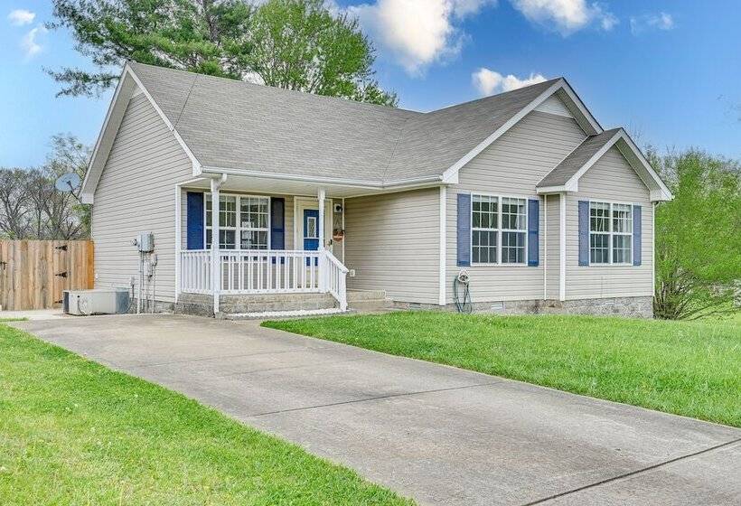 Family Friendly Clarksville Home W/ Fenced Yard!