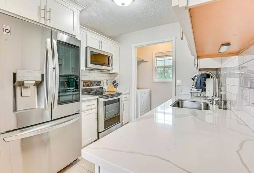 Family Friendly Clarksville Home W/ Fenced Yard!