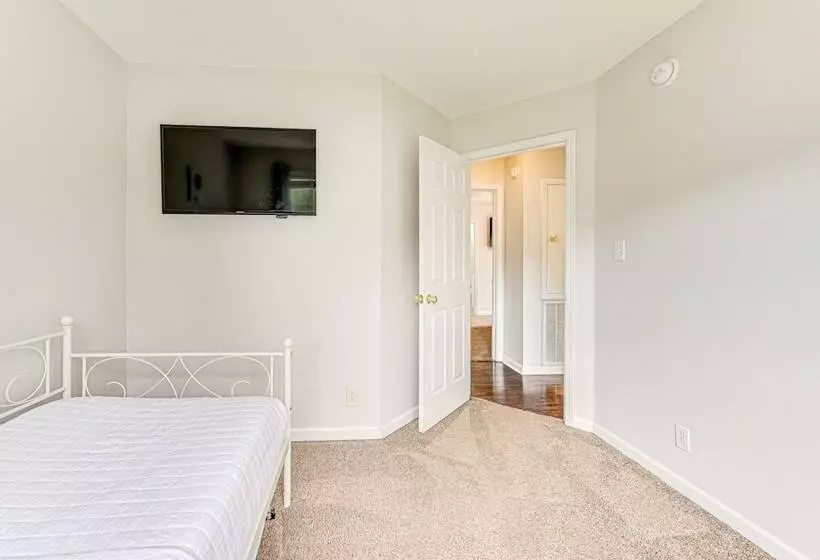 Family Friendly Clarksville Home W/ Fenced Yard!