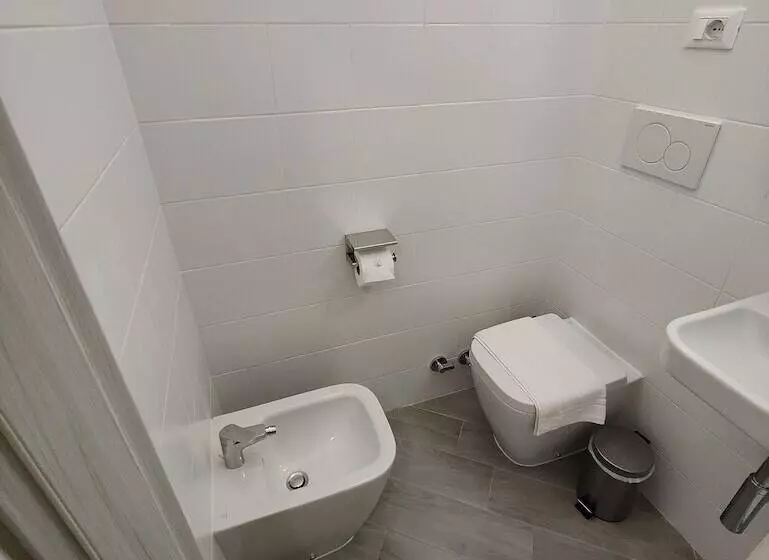 ホテル Albergo Astoria Loano