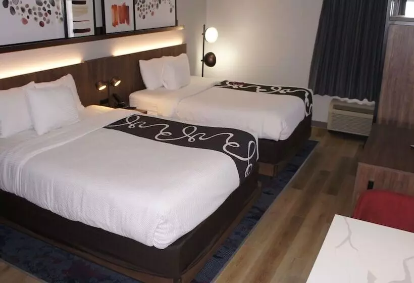 ホテル Hawthorn Extended Stay By Wyndham Knoxville