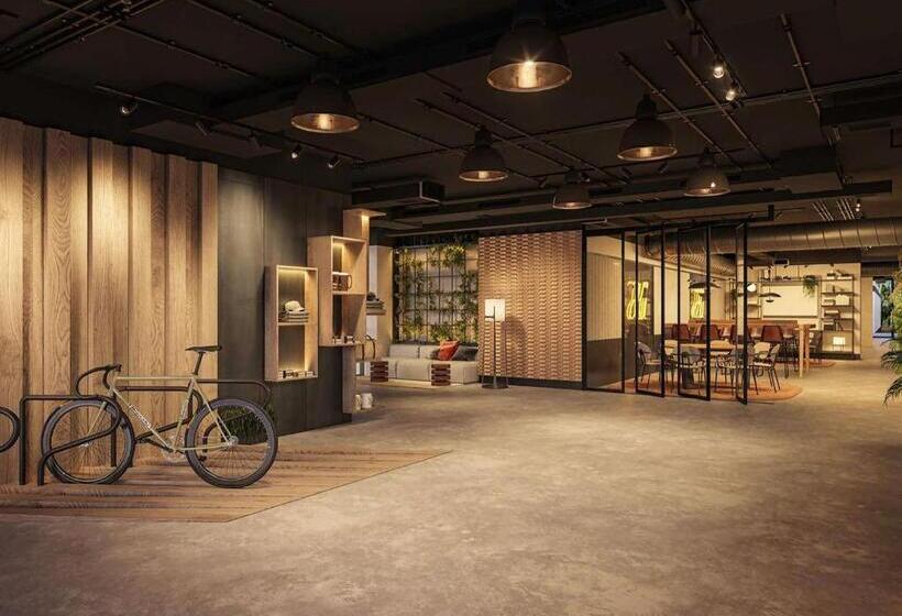 酒店 Innside by Meliá Madrid Valdebebas