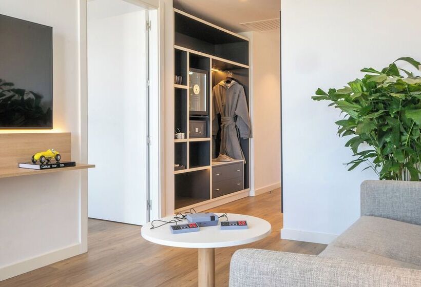 酒店 Innside by Meliá Madrid Valdebebas