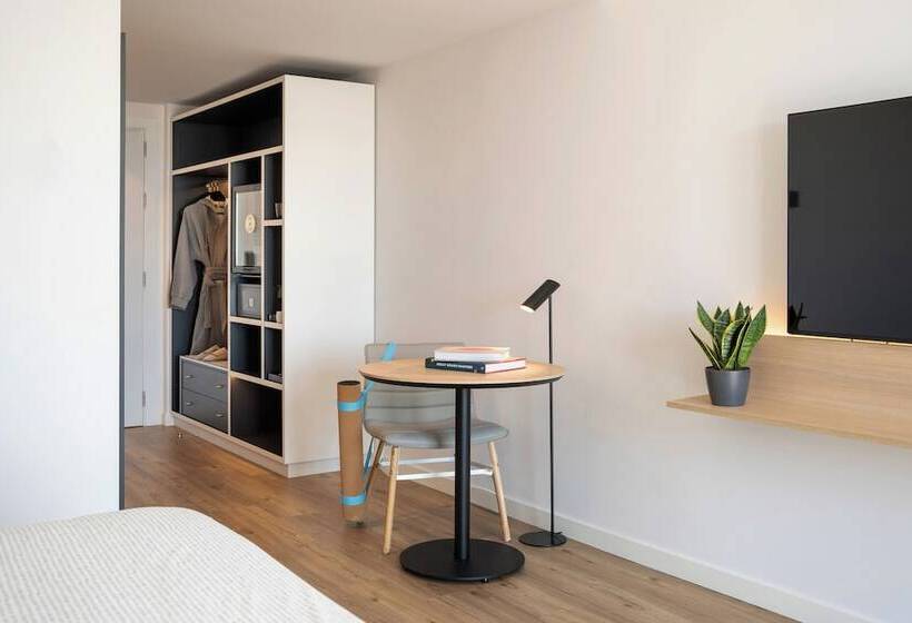 酒店 Innside by Meliá Madrid Valdebebas