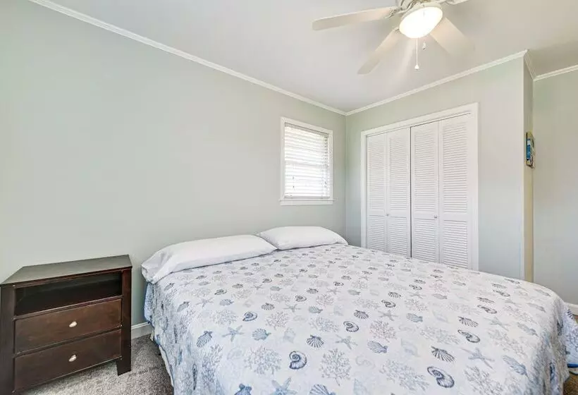 Little River Home Near Beaches & Golf Courses!