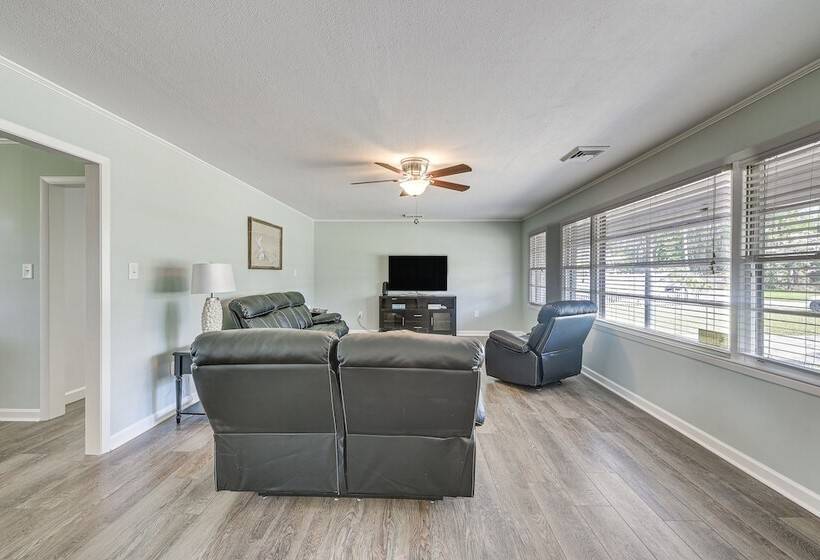 Little River Home Near Beaches & Golf Courses!