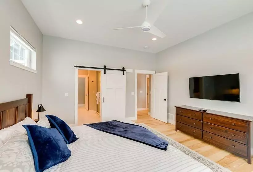 12 Mi To Grand Targhee Resort: Modern Driggs Home