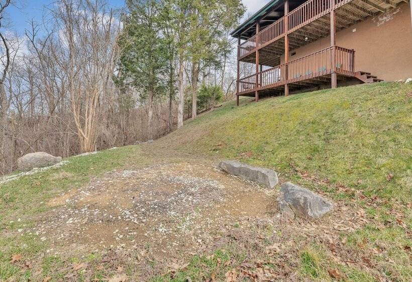 Moosehead Lodge Fantastic Cabin At Lake Douglas!