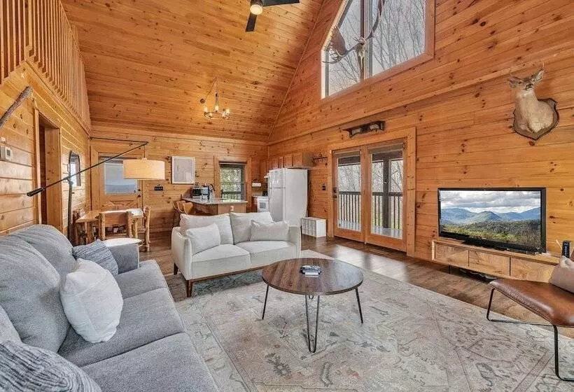 Moosehead Lodge Fantastic Cabin At Lake Douglas!