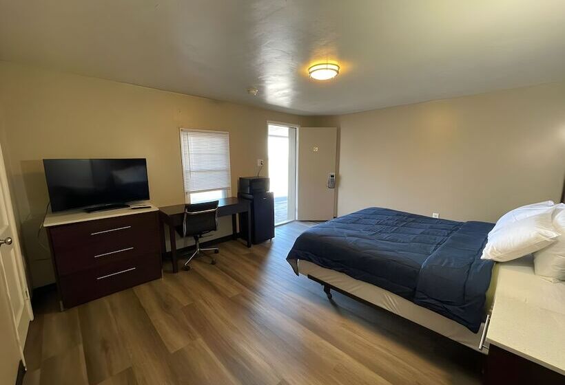 فندق على الطريق Scottish Inns   Middletown