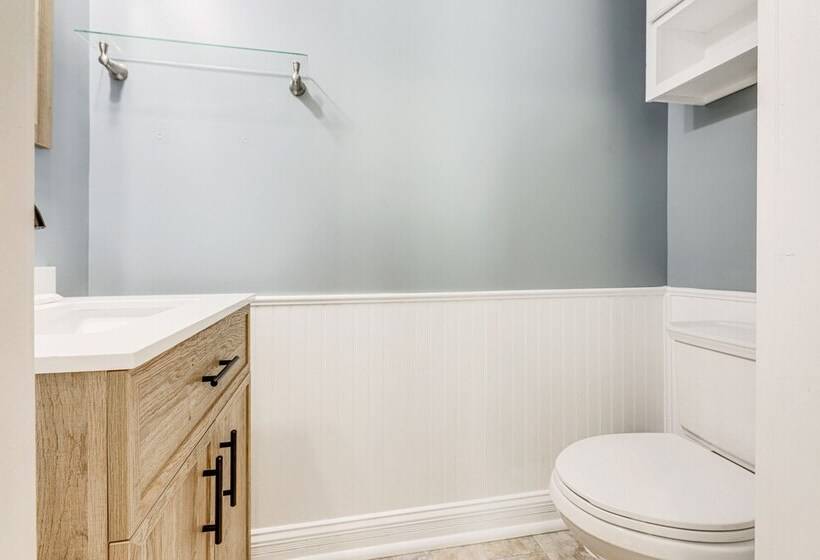 Pet Friendly Kentucky Home W/ Deck & Private Yard!