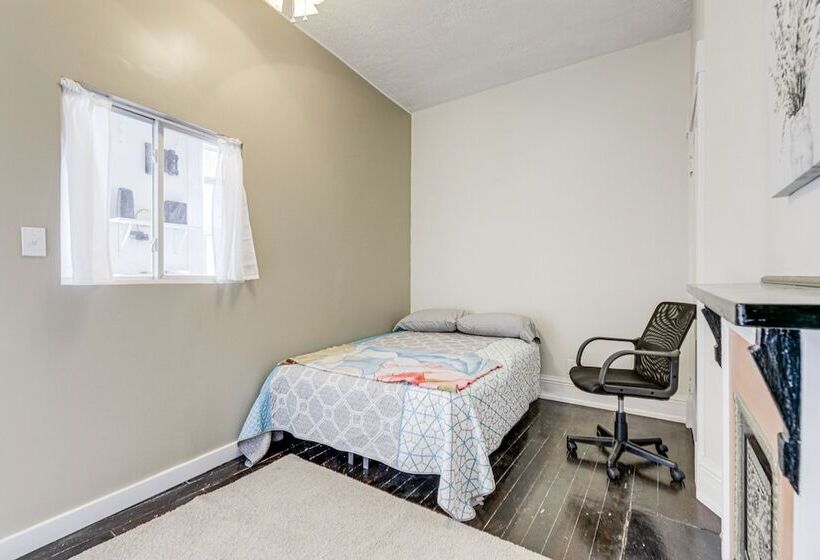 Pet Friendly Kentucky Home W/ Deck & Private Yard!