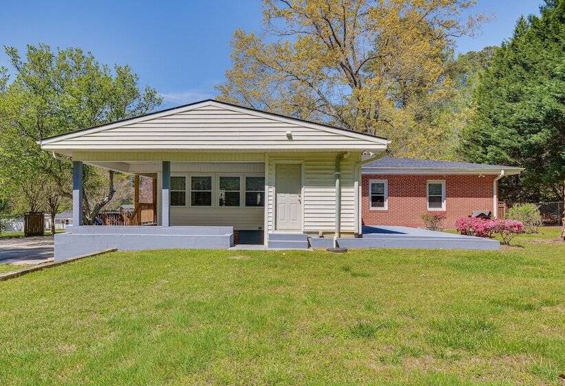 Raleigh Retreat ~ 5 Mi To Dtwn & Historic Oakwood!