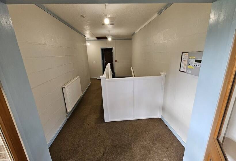 Rezydencja Bunkhouse/20bedroom/sleeps85/4acre/gamesroom/wifi