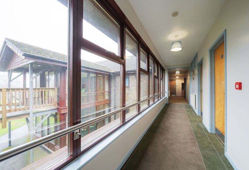 Rezydencja Bunkhouse/20bedroom/sleeps85/4acre/gamesroom/wifi