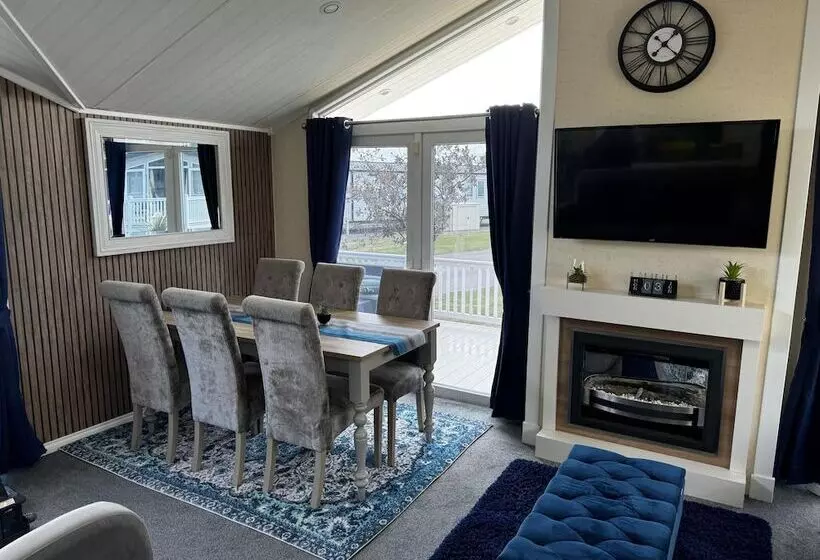 اقامتگاه Cosy 8 Berth Caravan Near To Skegness At Southview Holiday Park Ref 33057f