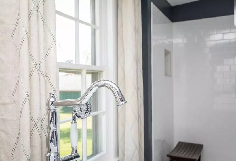 Sojourn At The Legacy Inn