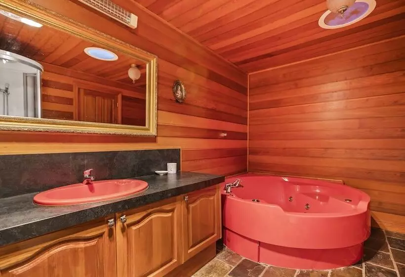 Stayau 4br Spacious Nature Retreat