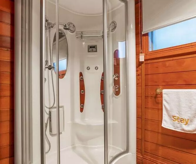 Stayau 4br Spacious Nature Retreat