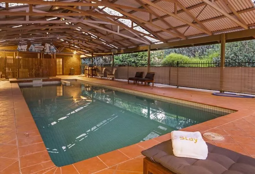 Stayau 4br Spacious Nature Retreat