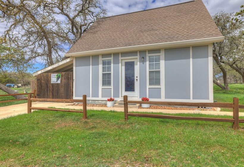 The Elizabeth Cottage