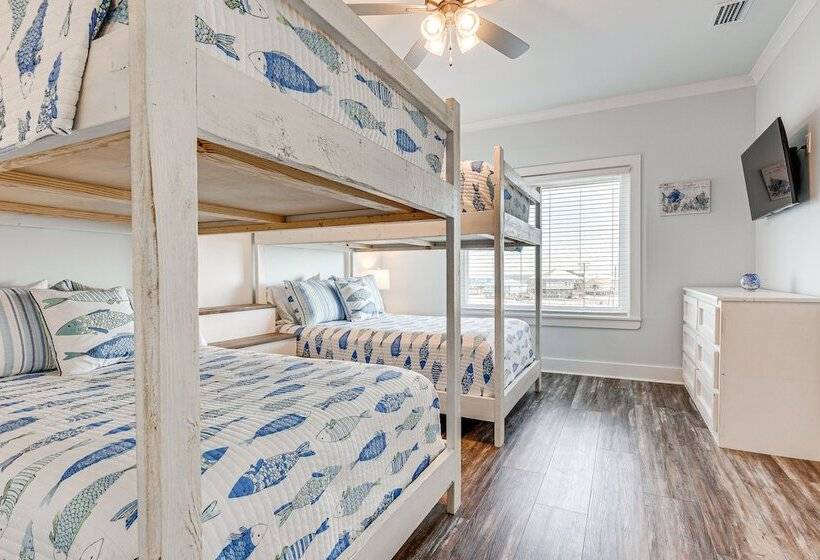 Waterfront Dauphin Island Home < Half Mi To Beach!