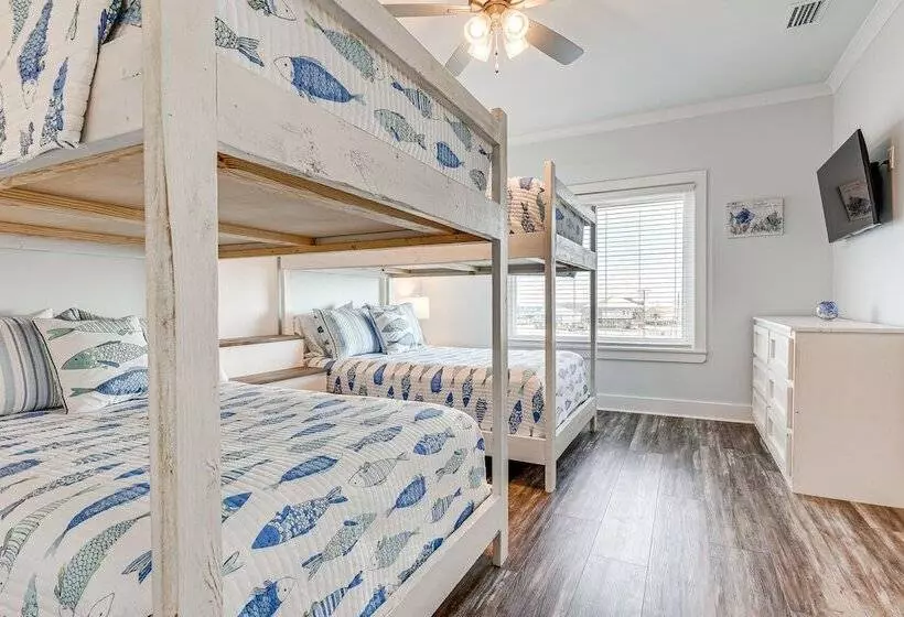 Waterfront Dauphin Island Home < Half Mi To Beach!