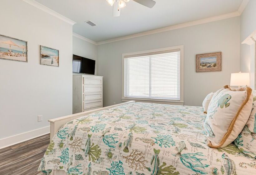 Waterfront Dauphin Island Home < Half Mi To Beach!